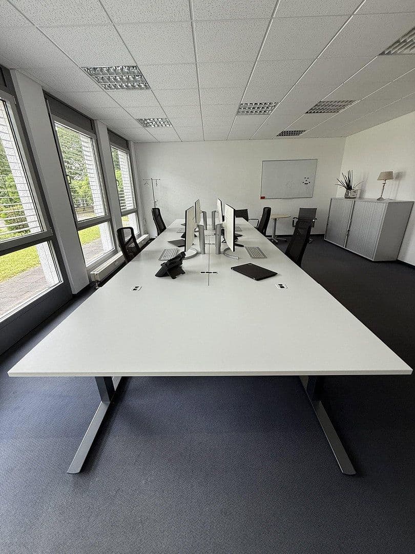 Pronájem kanceláře 355 m², Angermunder Straße 126, Düsseldorf - Angermund, Severní Porýní-Vestfálsko Pronájem kanceláře 355 m², Angermunder Straße 126, Düsseldorf - Angermund, Severní Porýní-Vestfálsko