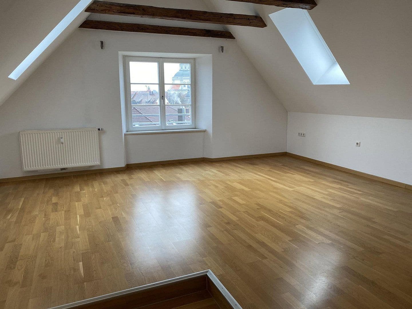Pronájem bytu 3+1 105 m², Fürstenstraße 22, Kempten (Allgäu), Bavorsko Pronájem bytu 3+1 105 m², Fürstenstraße 22, Kempten (Allgäu), Bavorsko