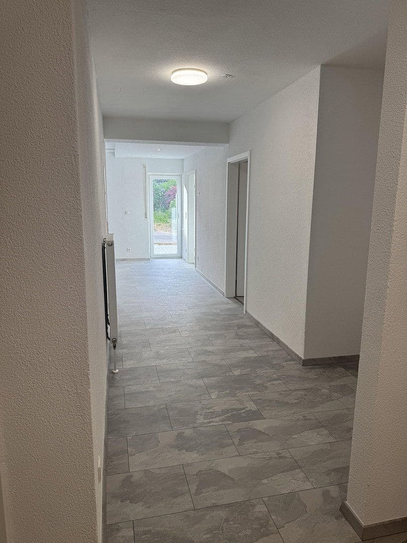 Pronájem bytu 3+1 75 m², Ittlingen, Bádensko-Württembersko Pronájem bytu 3+1 75 m², Ittlingen, Bádensko-Württembersko