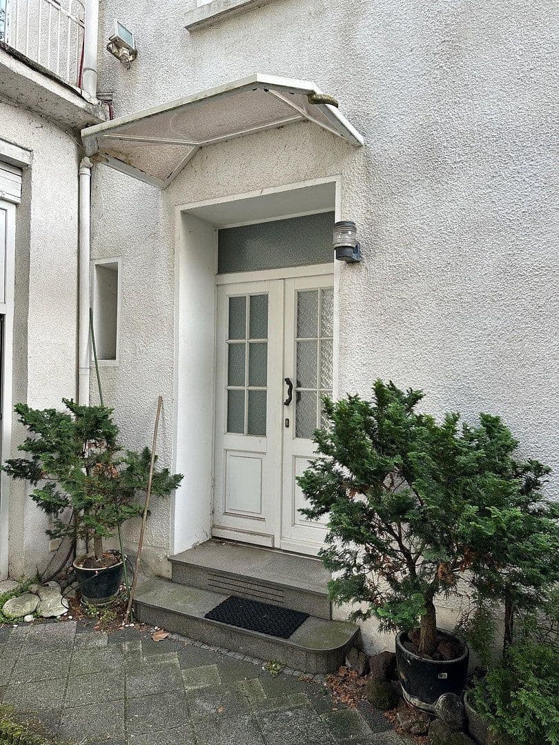 Pronájem domu 140 m², pozemek 230 m², Düsseldorf, Severní Porýní-Vestfálsko Pronájem domu 140 m², pozemek 230 m², Düsseldorf, Severní Porýní-Vestfálsko