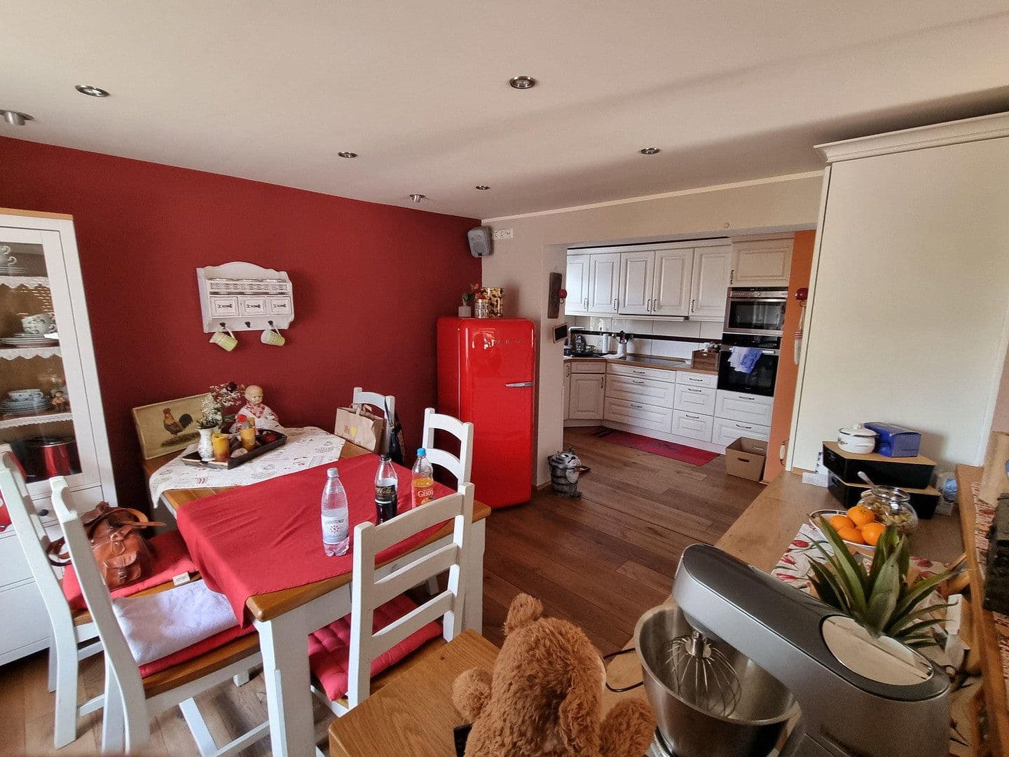 Prodej domu 490 m², pozemek 997 m², Iserlohn, Severní Porýní-Vestfálsko Prodej domu 490 m², pozemek 997 m², Iserlohn, Severní Porýní-Vestfálsko