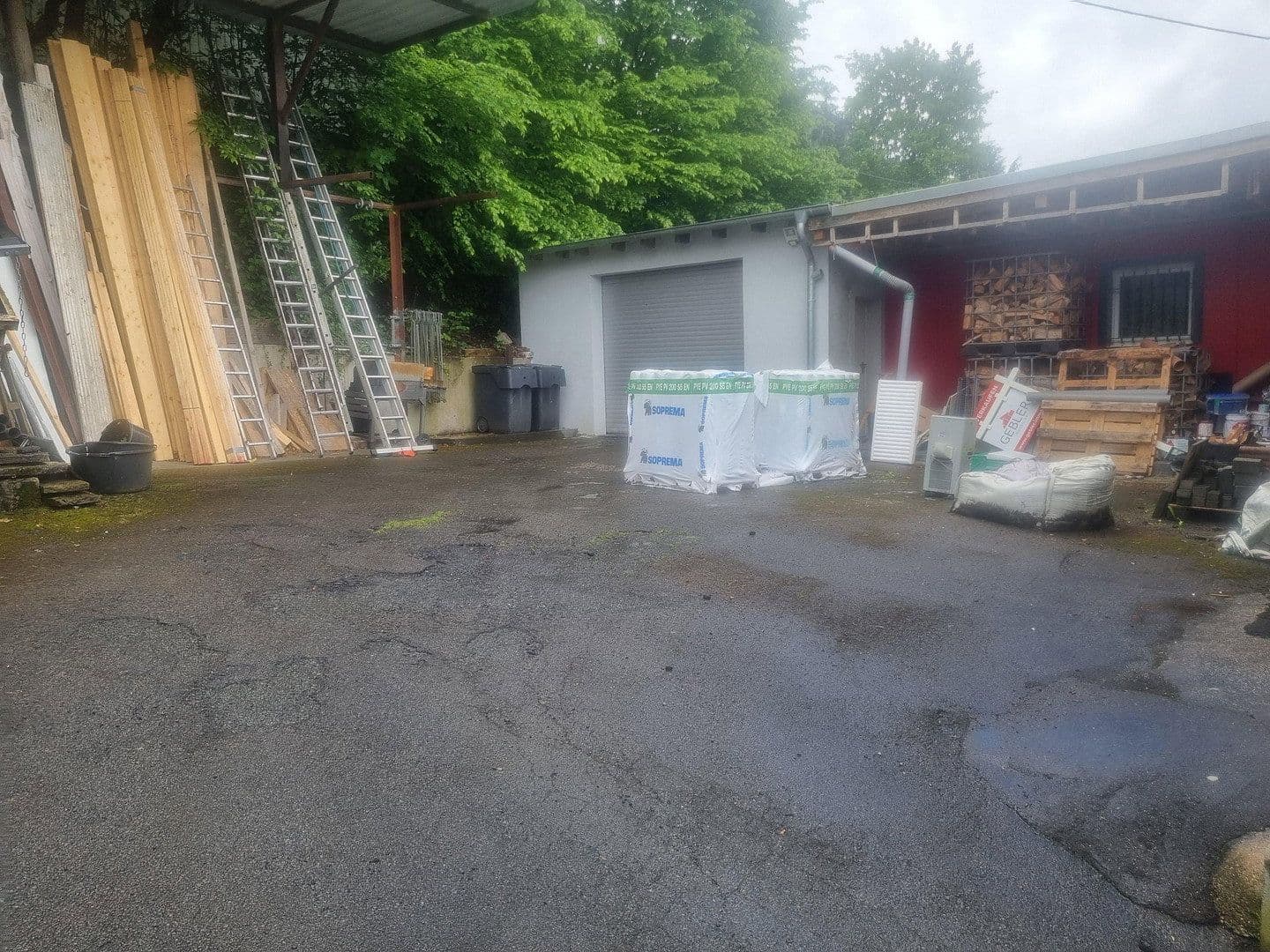 Prodej domu 490 m², pozemek 997 m², Iserlohn, Severní Porýní-Vestfálsko Prodej domu 490 m², pozemek 997 m², Iserlohn, Severní Porýní-Vestfálsko