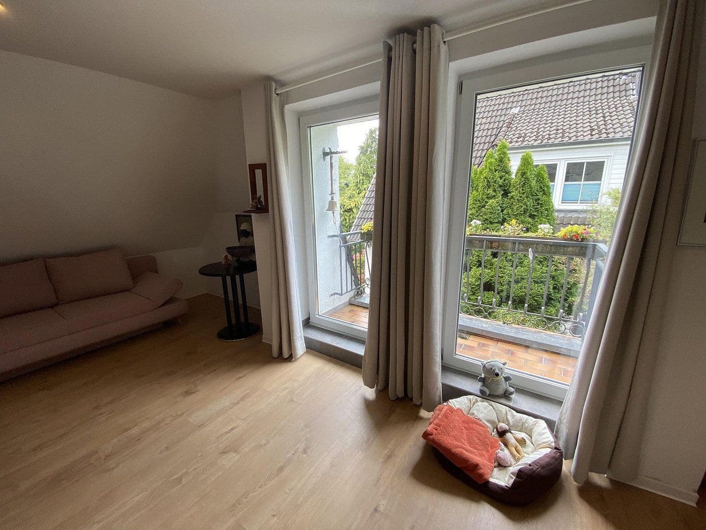 Prodej domu 240 m², pozemek 720 m², Lilienthal, Dolní Sasko Prodej domu 240 m², pozemek 720 m², Lilienthal, Dolní Sasko