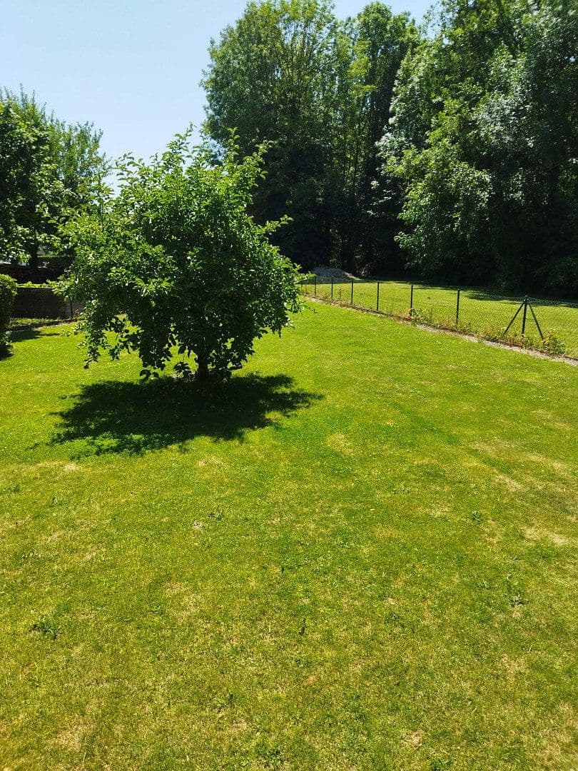 Prodej domu 200 m², pozemek 1.000 m², Loiching, Bavorsko Prodej domu 200 m², pozemek 1.000 m², Loiching, Bavorsko