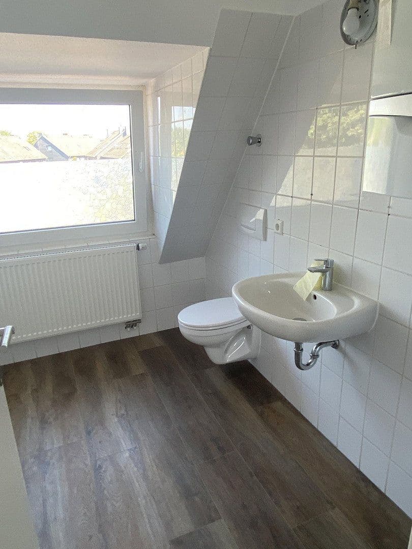 Prodej domu 660 m², pozemek 1.250 m², Hannover, Dolní Sasko Prodej domu 660 m², pozemek 1.250 m², Hannover, Dolní Sasko