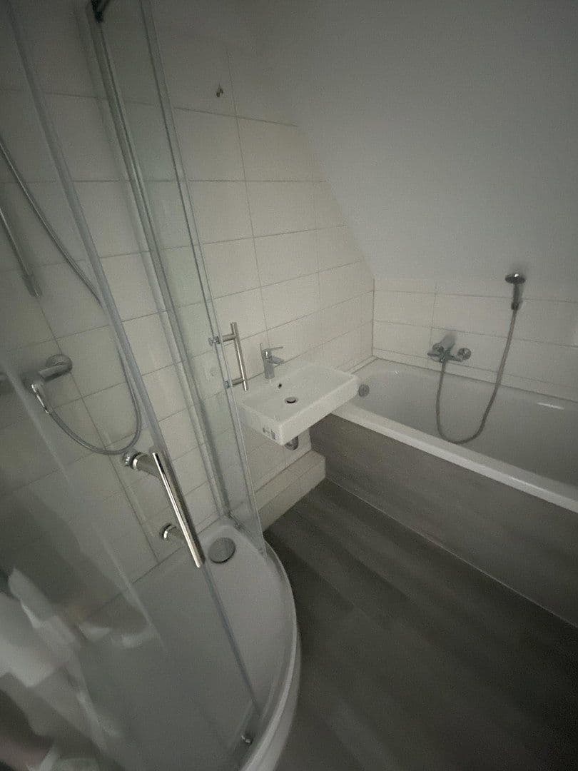 Prodej domu 660 m², pozemek 1.250 m², Hannover, Dolní Sasko Prodej domu 660 m², pozemek 1.250 m², Hannover, Dolní Sasko