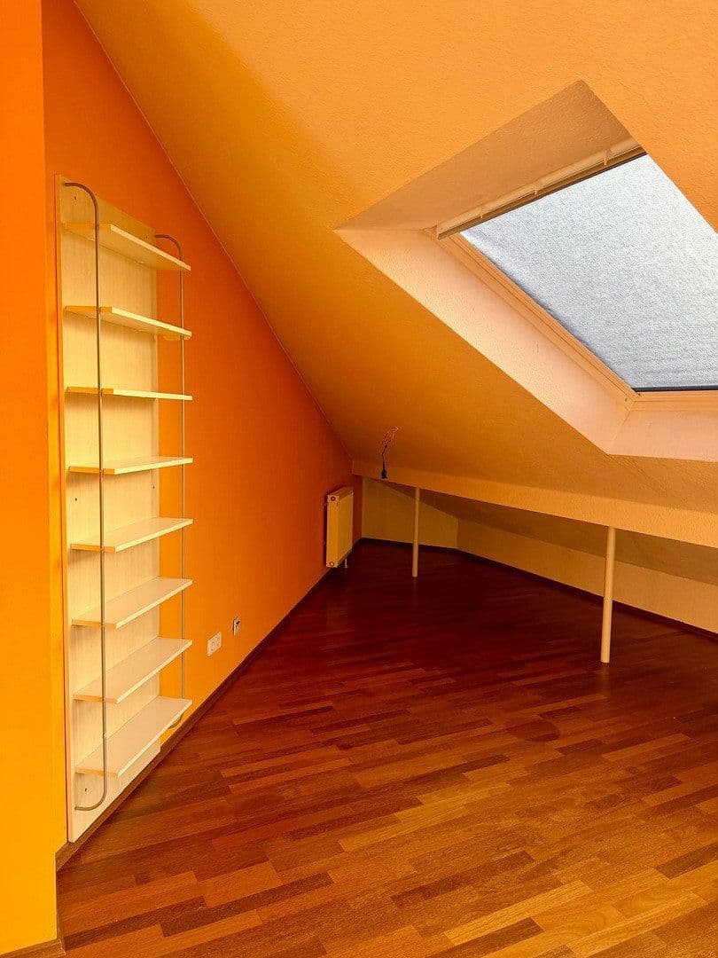Prodej bytu 3+1 82 m², Am Schäfersberg 5a, Niedernhausen, Hessen Prodej bytu 3+1 82 m², Am Schäfersberg 5a, Niedernhausen, Hessen