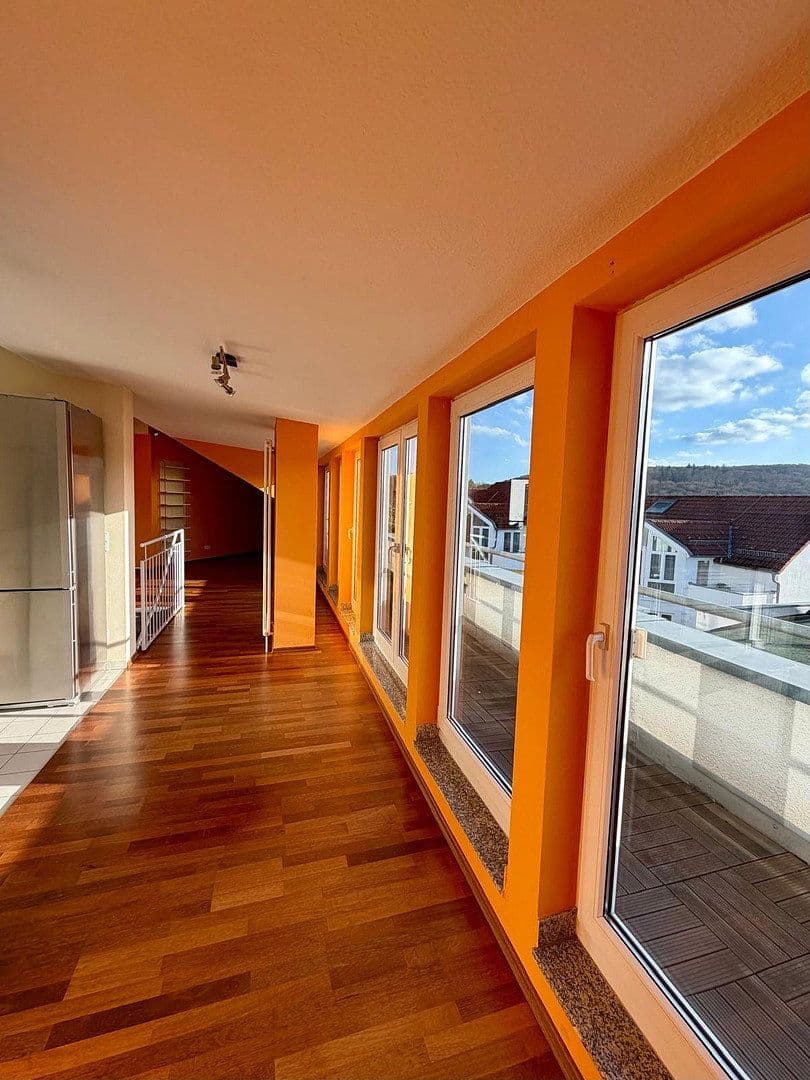 Prodej bytu 3+1 82 m², Am Schäfersberg 5a, Niedernhausen, Hessen Prodej bytu 3+1 82 m², Am Schäfersberg 5a, Niedernhausen, Hessen