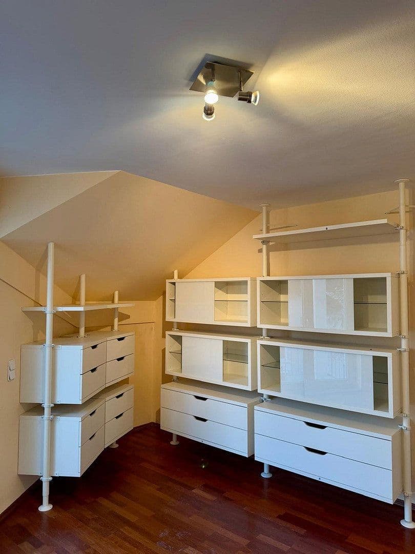 Prodej bytu 3+1 82 m², Am Schäfersberg 5a, Niedernhausen, Hessen Prodej bytu 3+1 82 m², Am Schäfersberg 5a, Niedernhausen, Hessen