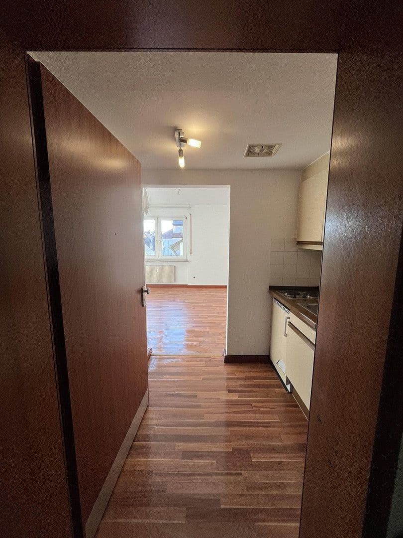 Pronájem bytu 1+1 21 m², Gönnerstraße 11, Bamberg, Bavorsko Pronájem bytu 1+1 21 m², Gönnerstraße 11, Bamberg, Bavorsko