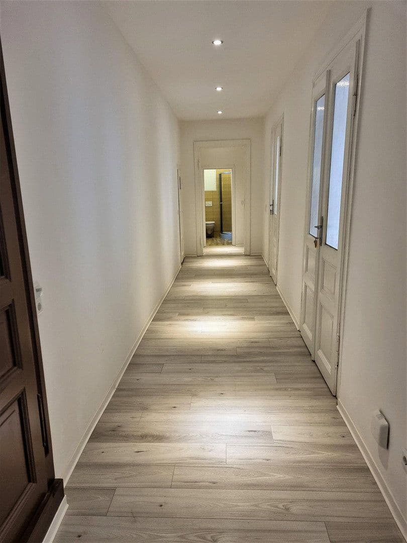 Pronájem bytu 3+1 100 m², Zhořelec, Sasko Pronájem bytu 3+1 100 m², Zhořelec, Sasko