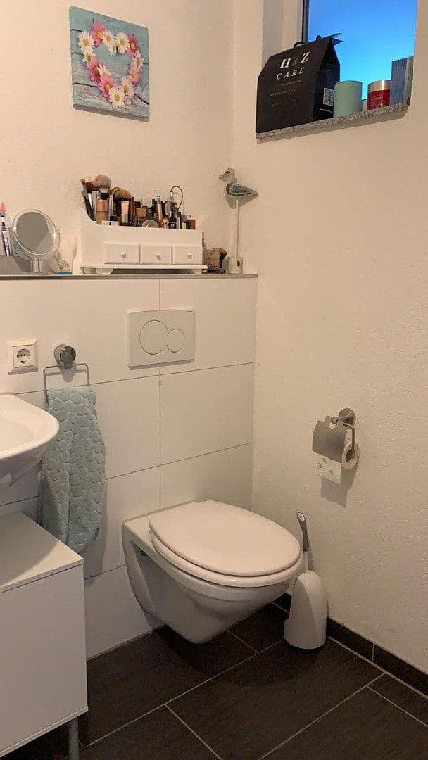 Pronájem bytu 2+kk 78 m², Riedheimer Str. 1a, Hilzingen, Bádensko-Württembersko Pronájem bytu 2+kk 78 m², Riedheimer Str. 1a, Hilzingen, Bádensko-Württembersko