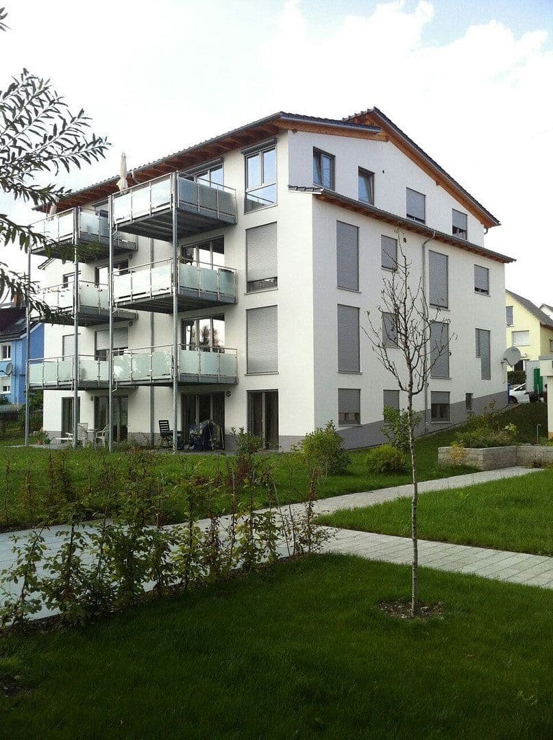 Pronájem bytu 2+kk 78 m², Riedheimer Str. 1a, Hilzingen, Bádensko-Württembersko Pronájem bytu 2+kk 78 m², Riedheimer Str. 1a, Hilzingen, Bádensko-Württembersko