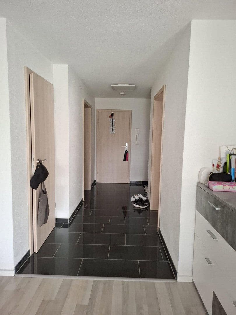 Pronájem bytu 2+kk 78 m², Riedheimer Str. 1a, Hilzingen, Bádensko-Württembersko Pronájem bytu 2+kk 78 m², Riedheimer Str. 1a, Hilzingen, Bádensko-Württembersko