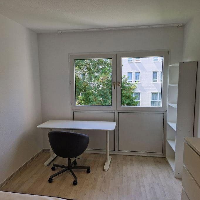 Pronájem bytu 1+1 20 m², An der Vogelhardt 8, Karlsruhe, Bádensko-Württembersko Pronájem bytu 1+1 20 m², An der Vogelhardt 8, Karlsruhe, Bádensko-Württembersko