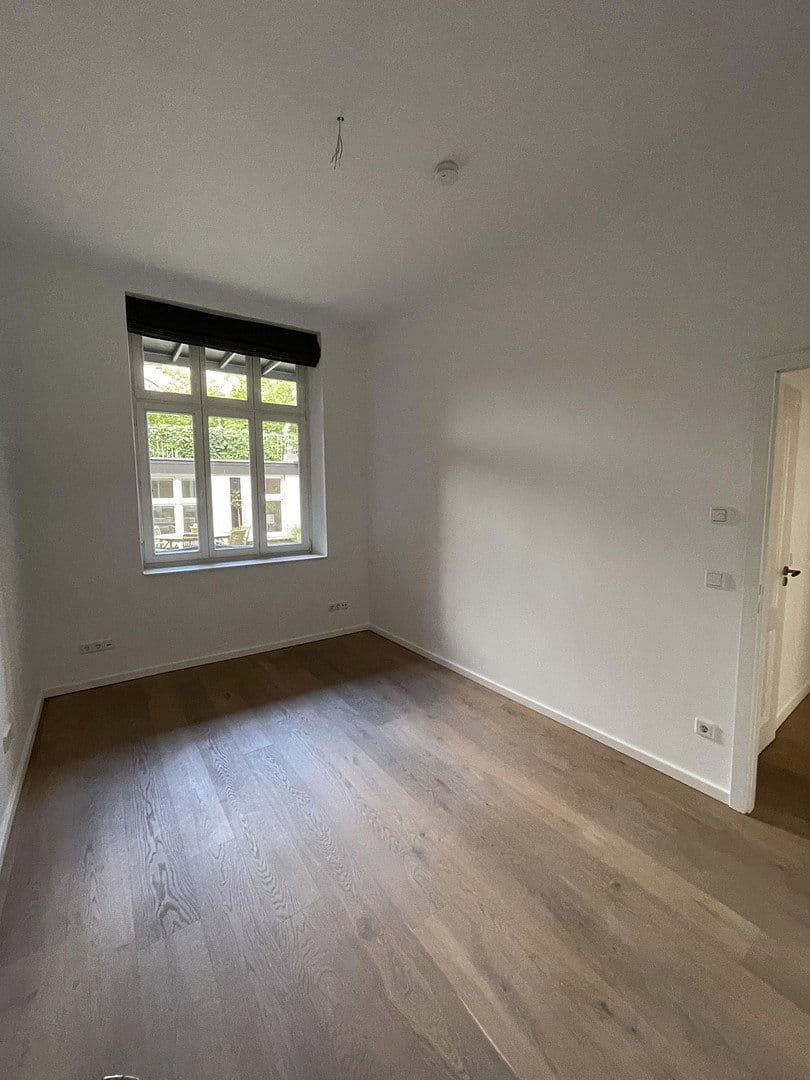 Pronájem bytu 2+1 69 m², Cáchy, Severní Porýní-Vestfálsko Pronájem bytu 2+1 69 m², Cáchy, Severní Porýní-Vestfálsko