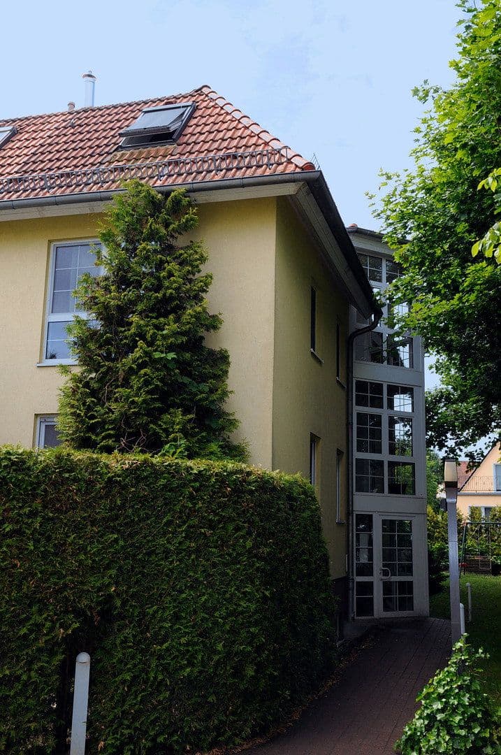 Prodej domu 532 m², pozemek 739 m², Gartenweg 1, Hohen Neuendorf, Braniborsko Prodej domu 532 m², pozemek 739 m², Gartenweg 1, Hohen Neuendorf, Braniborsko