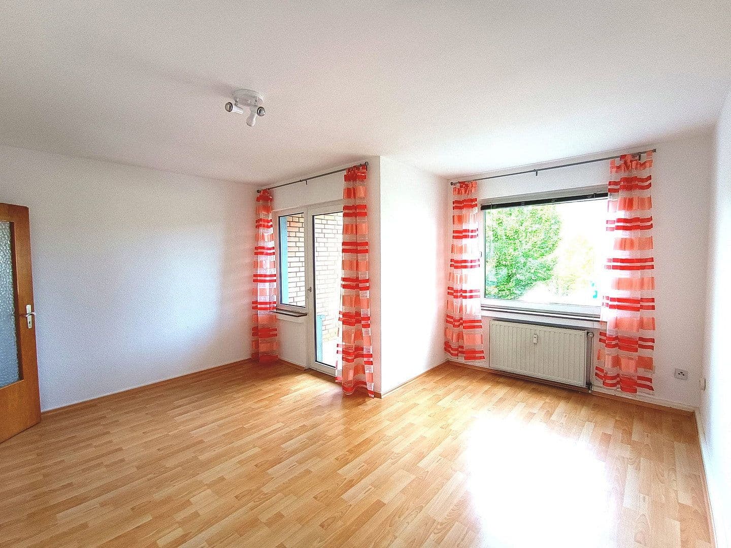 Pronájem bytu 2+1 59 m², Bastionstr. 33, Jülich, Severní Porýní-Vestfálsko Pronájem bytu 2+1 59 m², Bastionstr. 33, Jülich, Severní Porýní-Vestfálsko