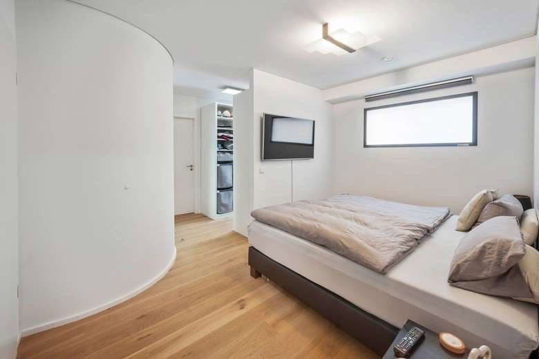 Pronájem bytu 6+1 180 m², Alexanderstr. 65, Frankfurt am Main, Hessen Pronájem bytu 6+1 180 m², Alexanderstr. 65, Frankfurt am Main, Hessen