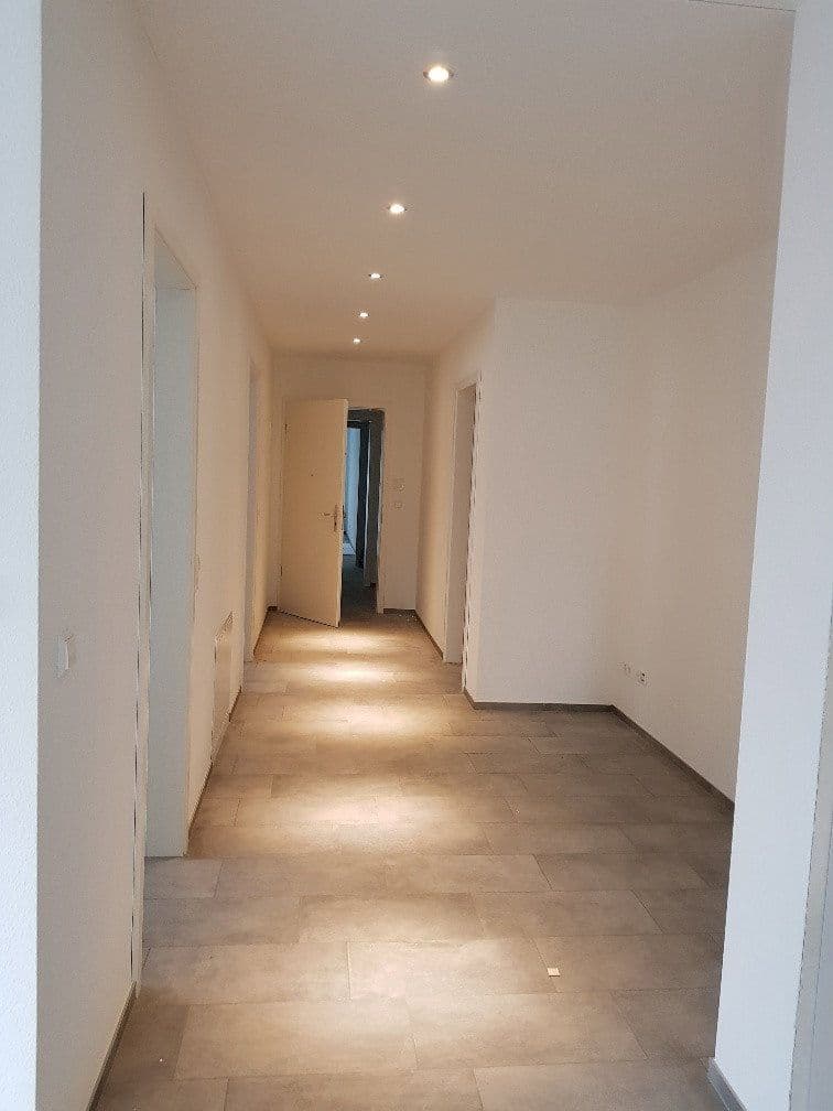Pronájem bytu 2+1 87 m², Kraftwerkweg 3a, Laufenburg (Baden), Bádensko-Württembersko Pronájem bytu 2+1 87 m², Kraftwerkweg 3a, Laufenburg (Baden), Bádensko-Württembersko