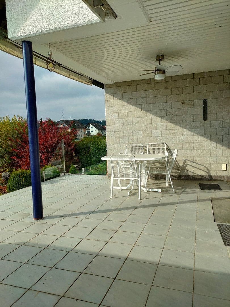 Pronájem bytu 5+1 120 m², Holzheim, Bavorsko Pronájem bytu 5+1 120 m², Holzheim, Bavorsko