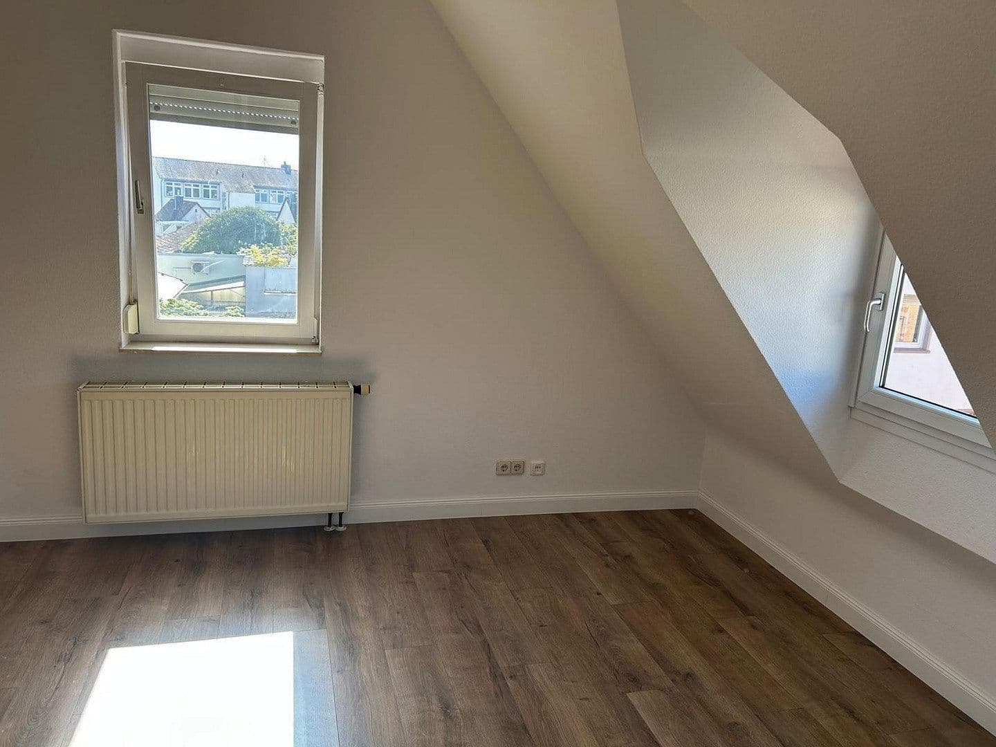 Pronájem bytu 2+1 51 m², Dietzenbach, Hessen Pronájem bytu 2+1 51 m², Dietzenbach, Hessen