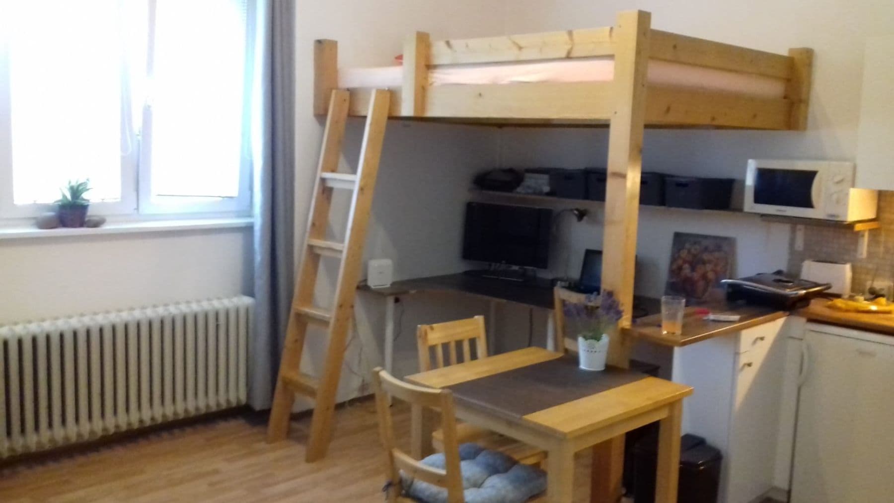 Pronájem bytu 1+kk 30 m², Nad Kajetánkou, Praha, Praha Pronájem bytu 1+kk 30 m², Nad Kajetánkou, Praha, Praha