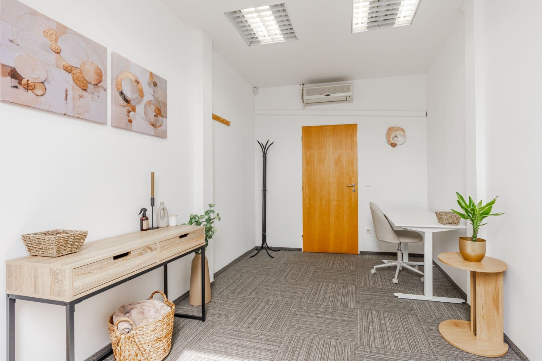 Pronájem kanceláře 20 m², Litovelská, Olomouc, Olomoucký kraj Pronájem kanceláře 20 m², Litovelská, Olomouc, Olomoucký kraj