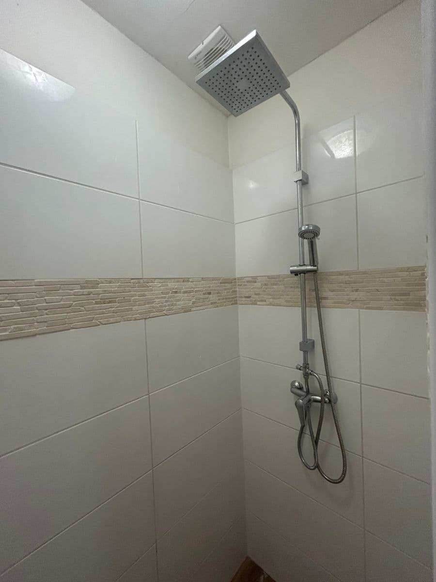 Pronájem bytu 2+1 54 m², Novákových, Praha, Praha Pronájem bytu 2+1 54 m², Novákových, Praha, Praha