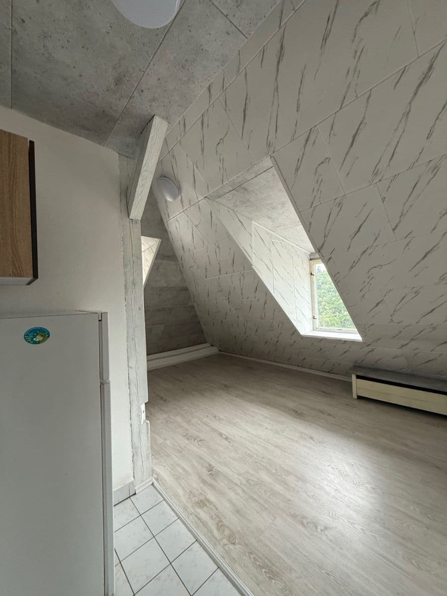 Pronájem bytu 3+kk 60 m², Na Samotě, Praha, Praha Pronájem bytu 3+kk 60 m², Na Samotě, Praha, Praha