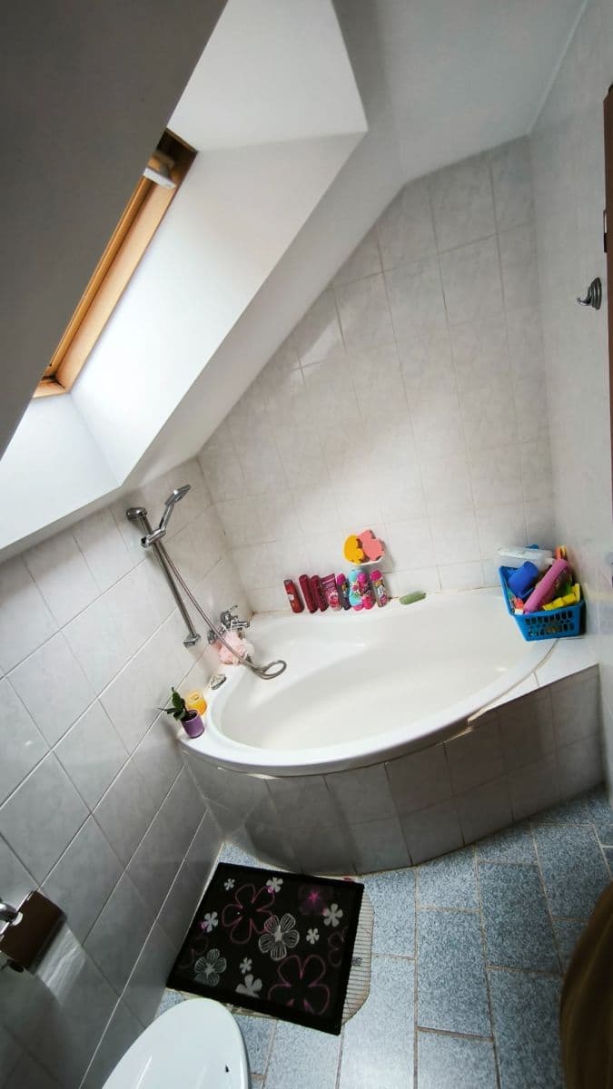 Prodej domu 90 m², pozemek 200 m², Konojedy, Středočeský kraj Prodej domu 90 m², pozemek 200 m², Konojedy, Středočeský kraj