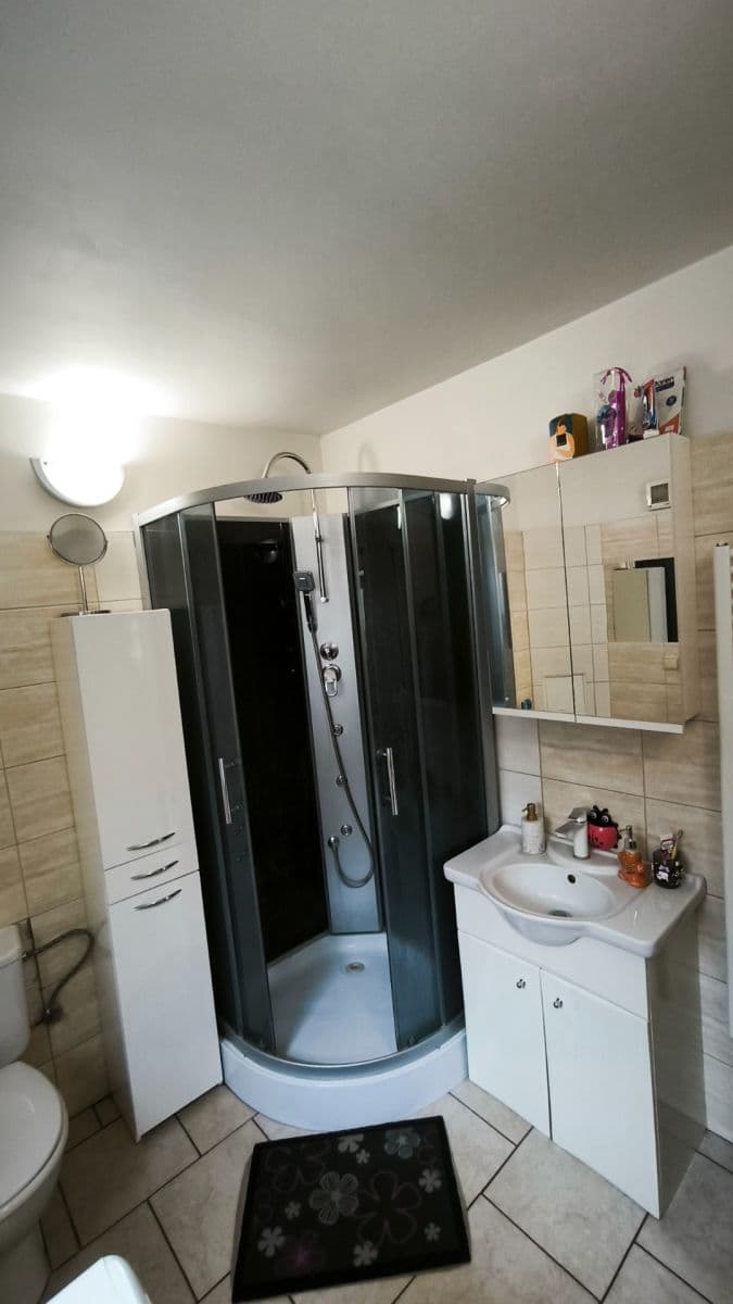 Prodej domu 90 m², pozemek 200 m², Konojedy, Středočeský kraj Prodej domu 90 m², pozemek 200 m², Konojedy, Středočeský kraj