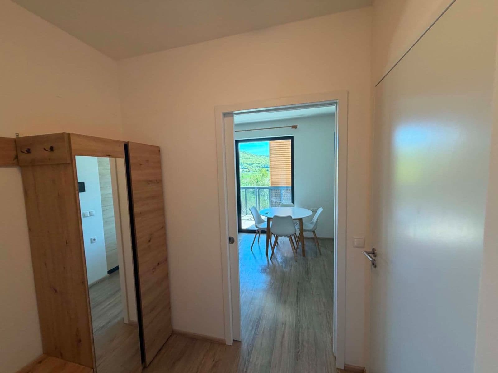 Pronájem bytu 2+kk 56 m², Vondřichova, Mladá Boleslav, Středočeský kraj Pronájem bytu 2+kk 56 m², Vondřichova, Mladá Boleslav, Středočeský kraj