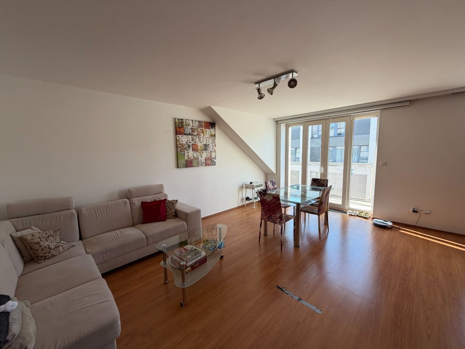 Pronájem bytu 5+kk 182 m², Sokolovská, Praha, Praha Pronájem bytu 5+kk 182 m², Sokolovská, Praha, Praha