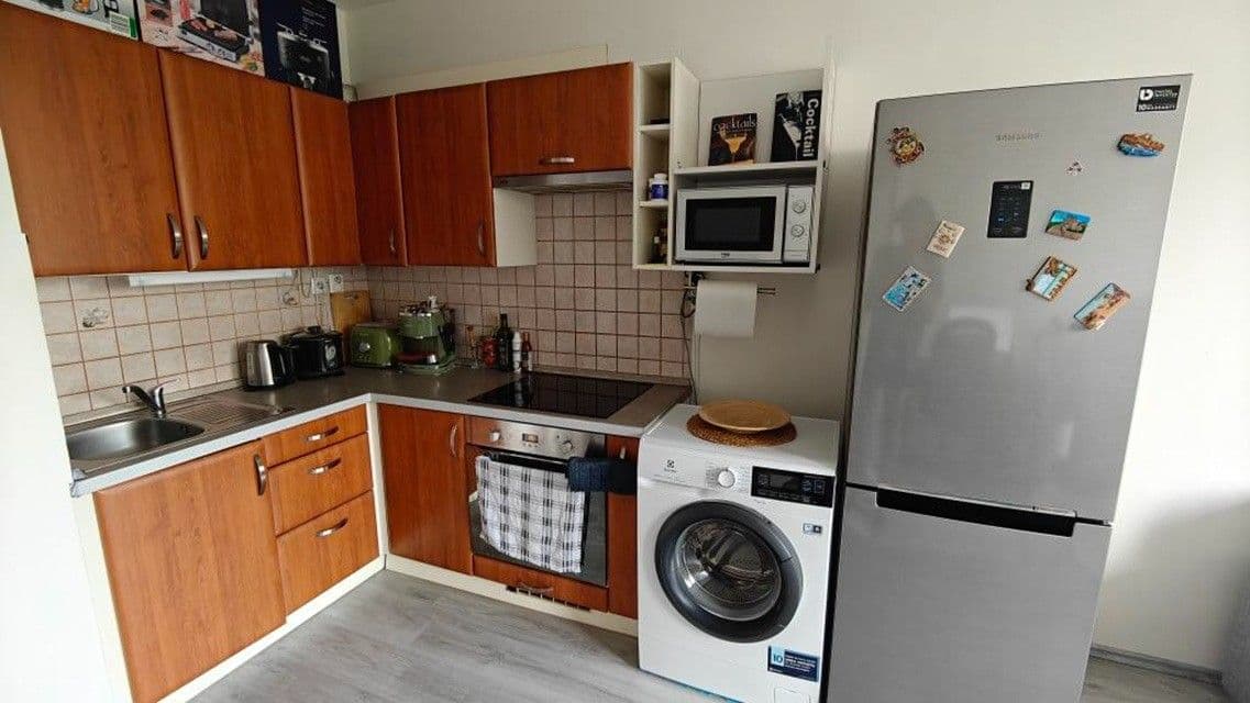 Prodej bytu 2+kk 42 m², Samohelova, Praha, Praha Prodej bytu 2+kk 42 m², Samohelova, Praha, Praha