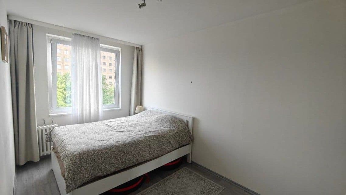 Prodej bytu 2+kk 42 m², Samohelova, Praha, Praha Prodej bytu 2+kk 42 m², Samohelova, Praha, Praha