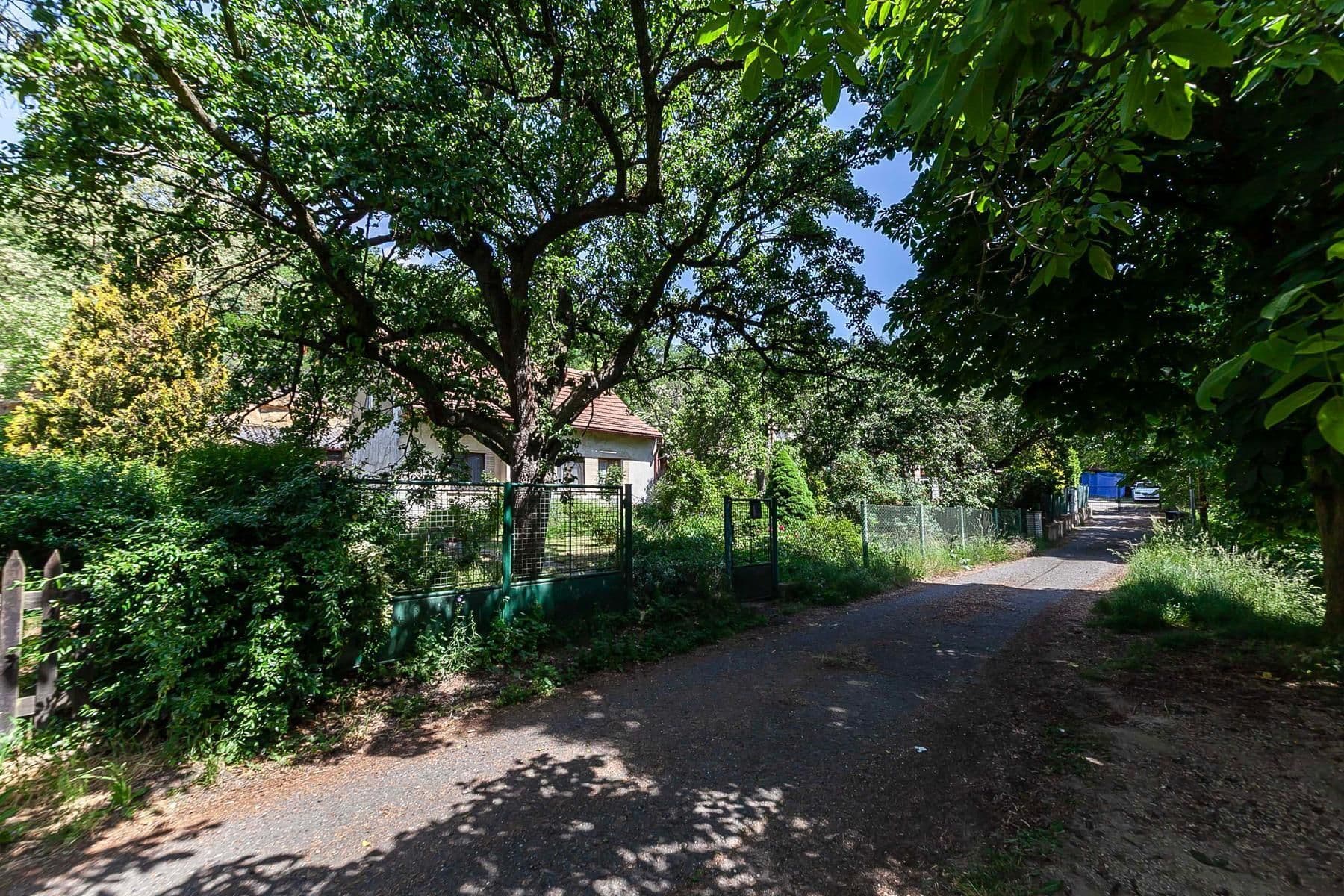 Prodej pozemku 1.448 m², U Gabrielky, Praha, Praha Prodej pozemku 1.448 m², U Gabrielky, Praha, Praha