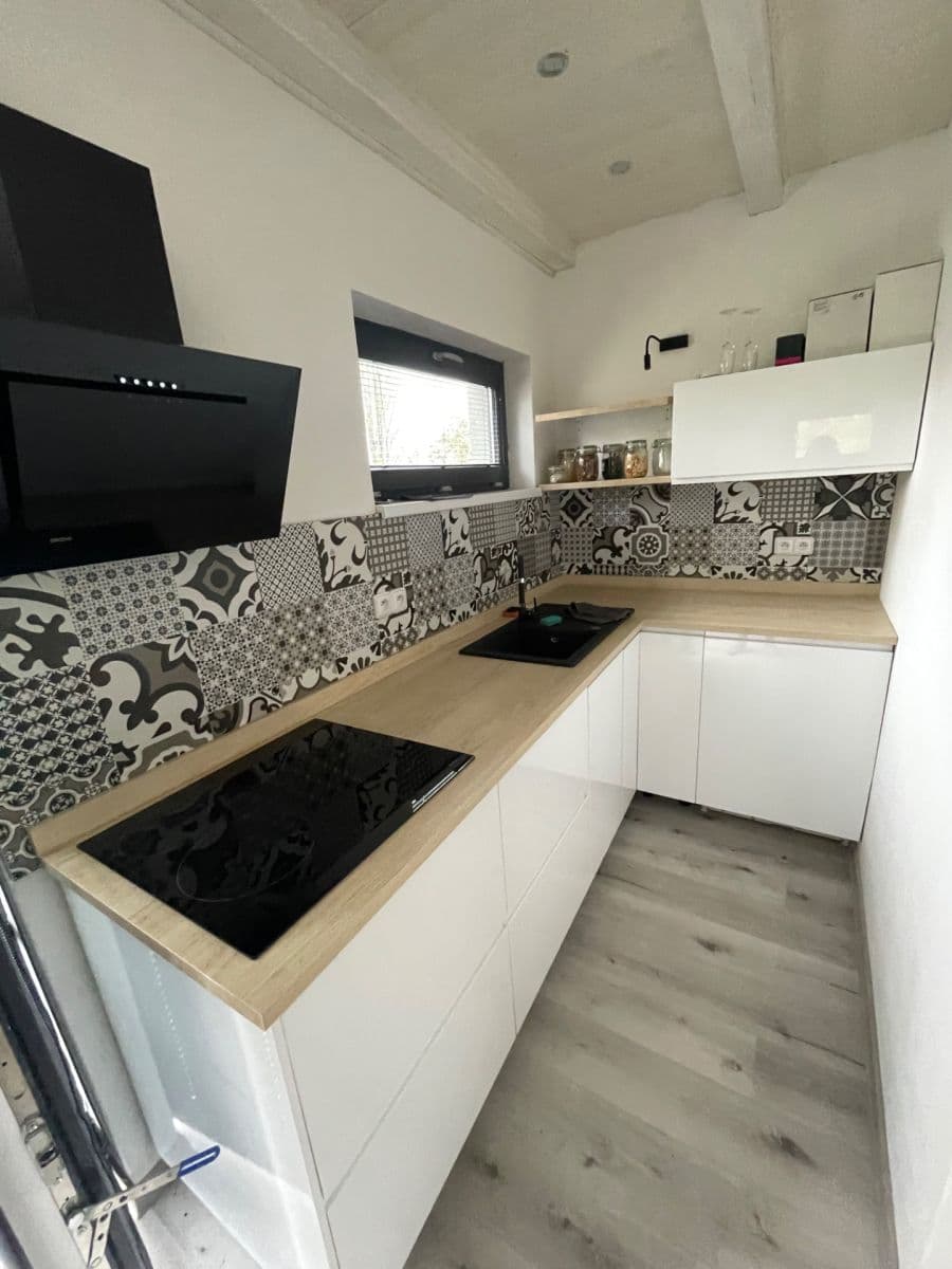 Prodej domu 54 m², pozemek 210 m², Hrdlořezská, Praha, Praha Prodej domu 54 m², pozemek 210 m², Hrdlořezská, Praha, Praha