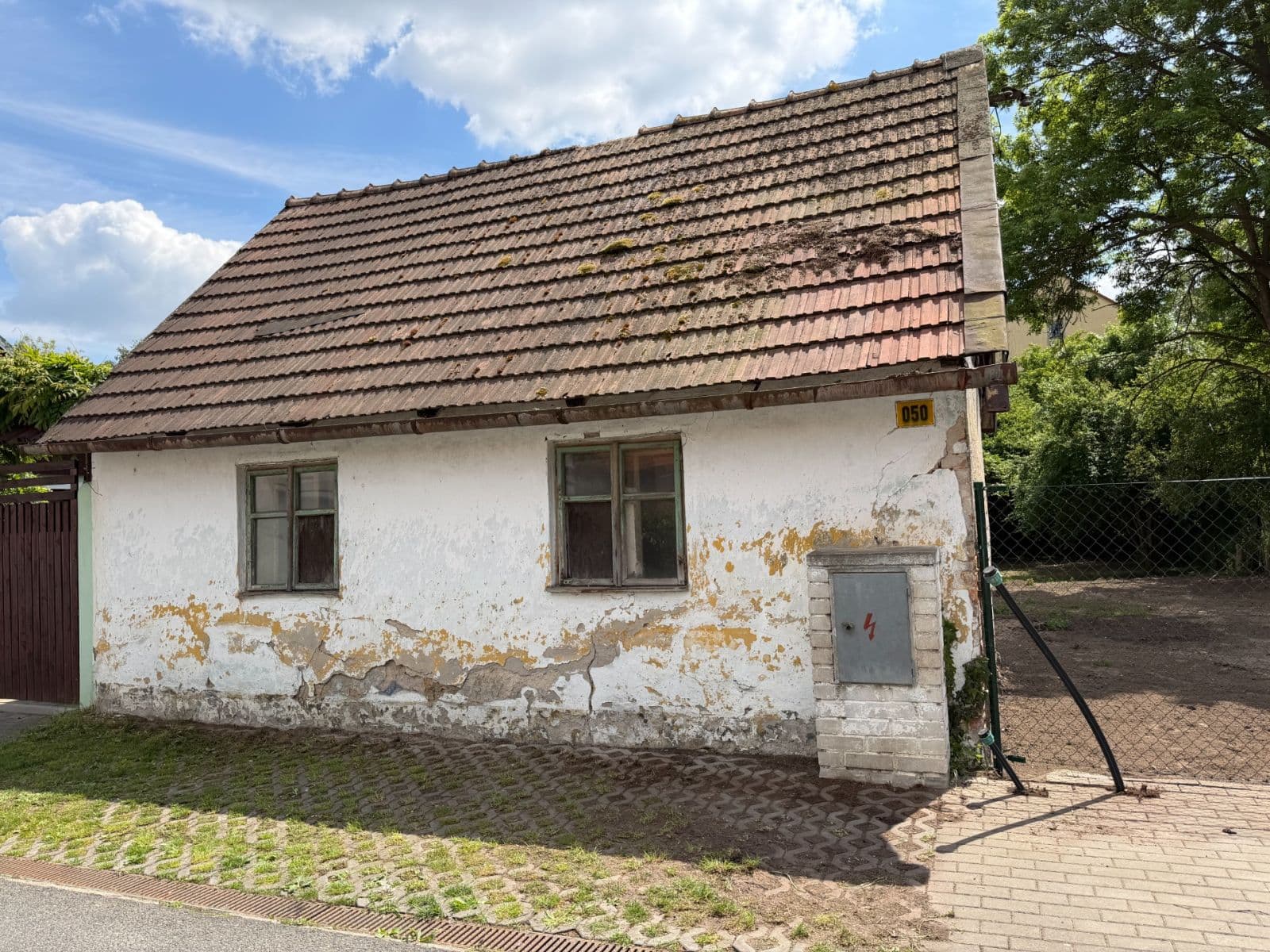Prodej domu 36 m², pozemek 198 m², Vagónka, Nymburk, Středočeský kraj Prodej domu 36 m², pozemek 198 m², Vagónka, Nymburk, Středočeský kraj