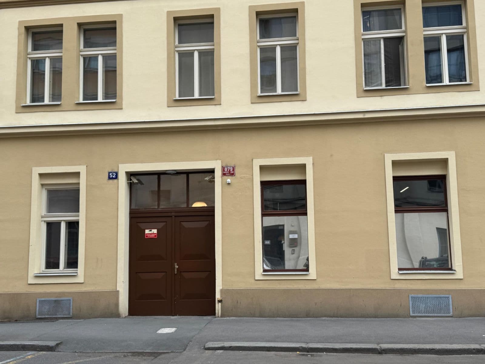 Prodej nebytového prostoru 187 m², Tusarova, Praha, Praha Prodej nebytového prostoru 187 m², Tusarova, Praha, Praha