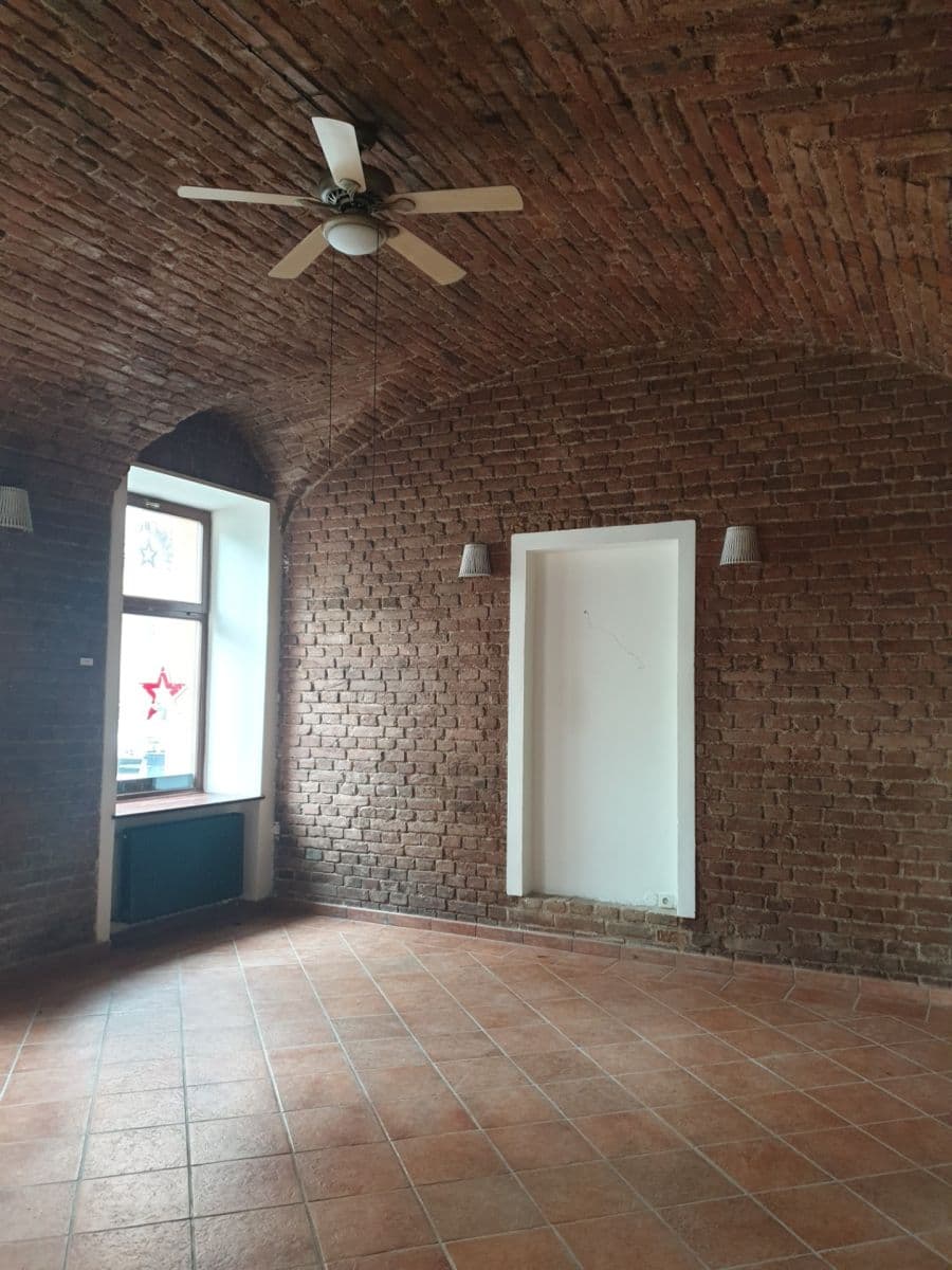 Prodej nebytového prostoru 292 m², Tusarova, Praha, Praha Prodej nebytového prostoru 292 m², Tusarova, Praha, Praha