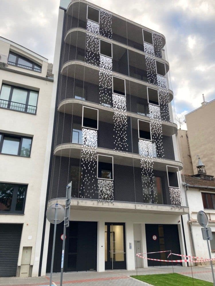 Pronájem bytu 2+kk 56 m², Rostislavovo náměstí, Brno, Jihomoravský kraj Pronájem bytu 2+kk 56 m², Rostislavovo náměstí, Brno, Jihomoravský kraj