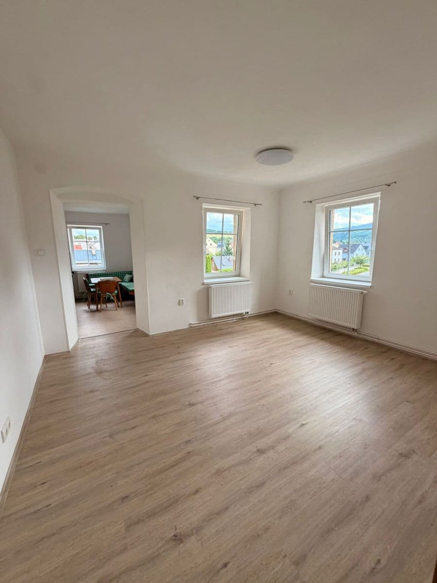 Pronájem bytu 3+1 81 m², Družstevní, Chrastava, Liberecký kraj Pronájem bytu 3+1 81 m², Družstevní, Chrastava, Liberecký kraj