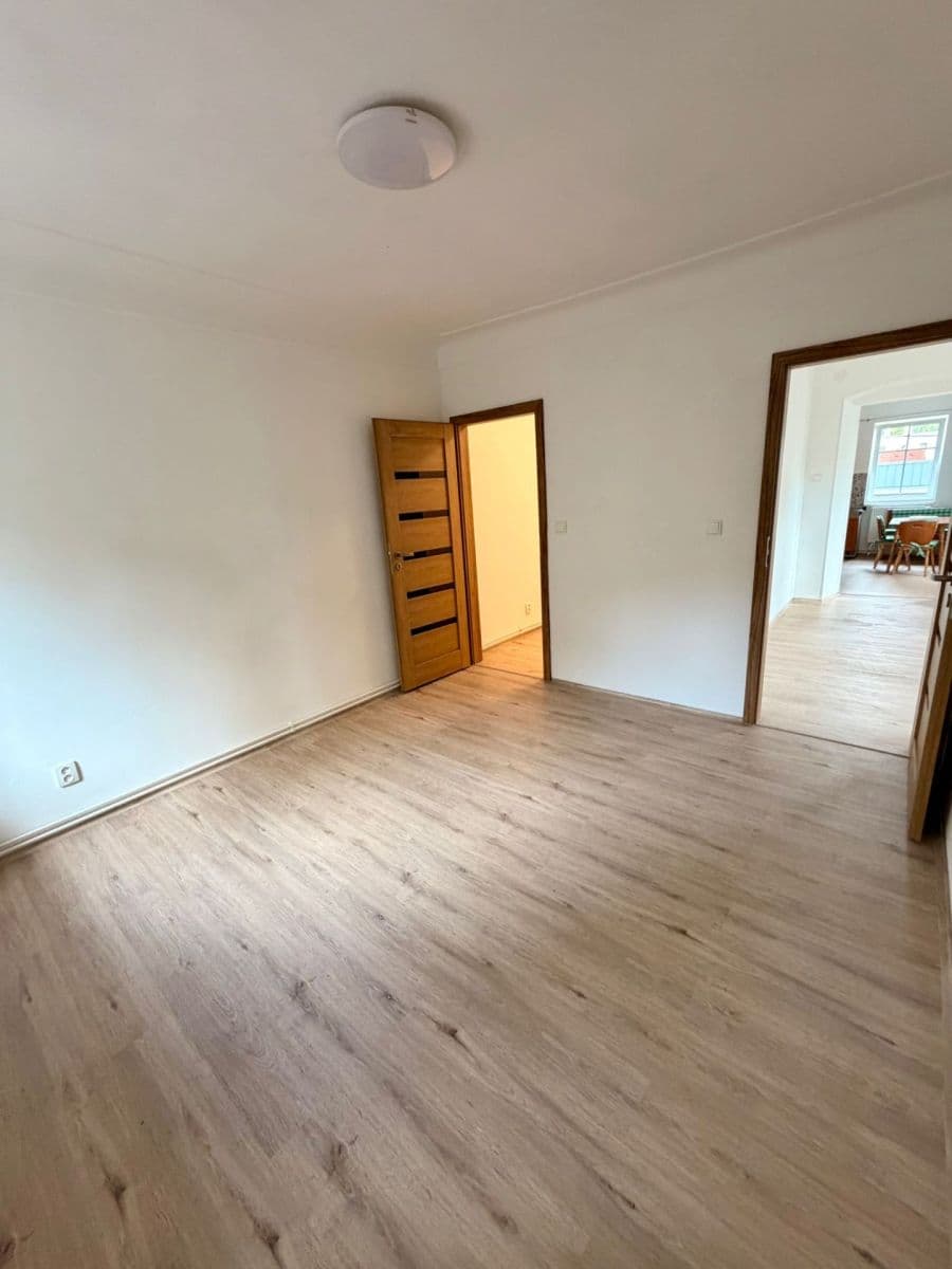 Pronájem bytu 3+1 81 m², Družstevní, Chrastava, Liberecký kraj Pronájem bytu 3+1 81 m², Družstevní, Chrastava, Liberecký kraj