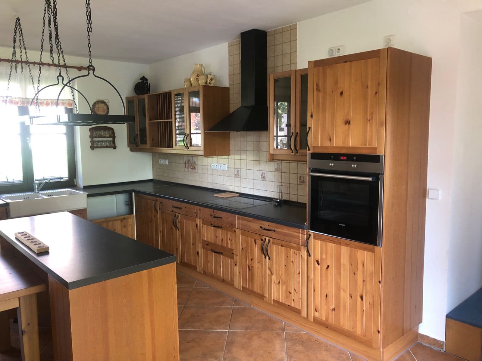 Pronájem domu 80 m², pozemek 200 m², Vysoký Chlumec, Středočeský kraj Pronájem domu 80 m², pozemek 200 m², Vysoký Chlumec, Středočeský kraj