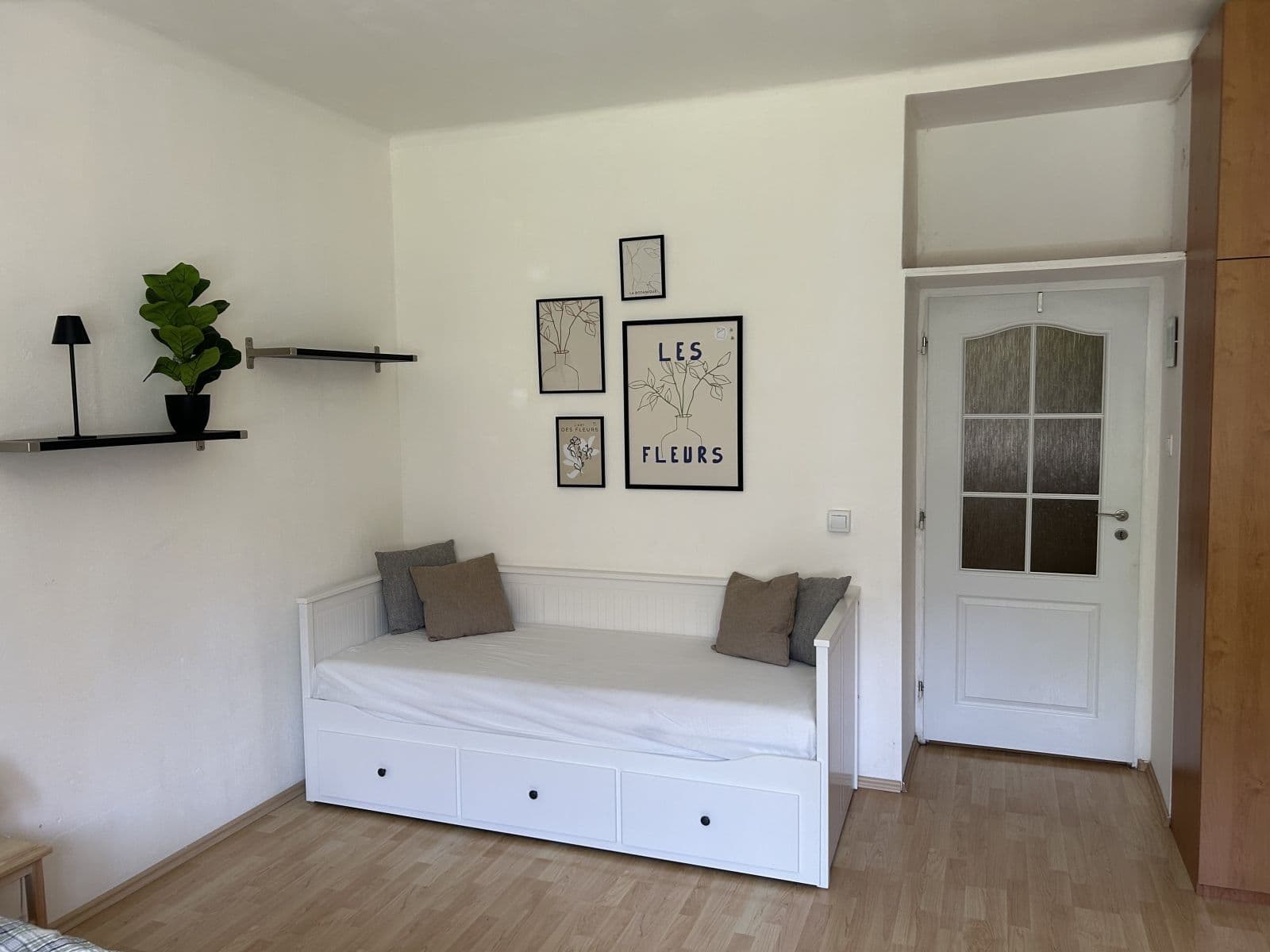 Pronájem bytu 37 m², . května, Praha, Praha Pronájem bytu 37 m², . května, Praha, Praha