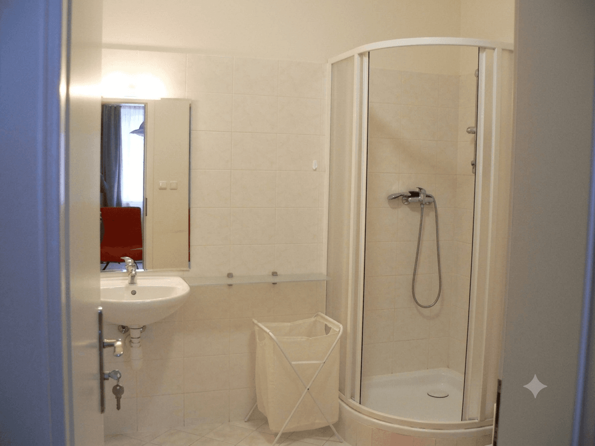 Pronájem bytu 1+kk 34 m², K Sadu, Praha, Praha Pronájem bytu 1+kk 34 m², K Sadu, Praha, Praha