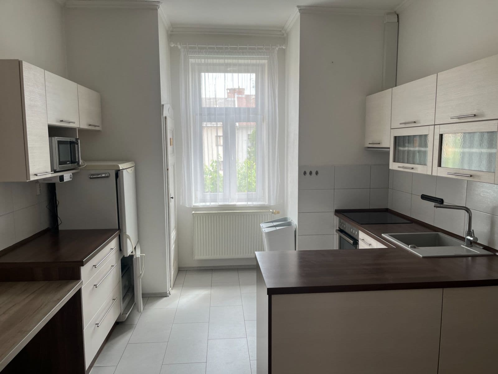Prodej bytu 3+1 76 m², Dukelská, České Budějovice, Jihočeský kraj Prodej bytu 3+1 76 m², Dukelská, České Budějovice, Jihočeský kraj