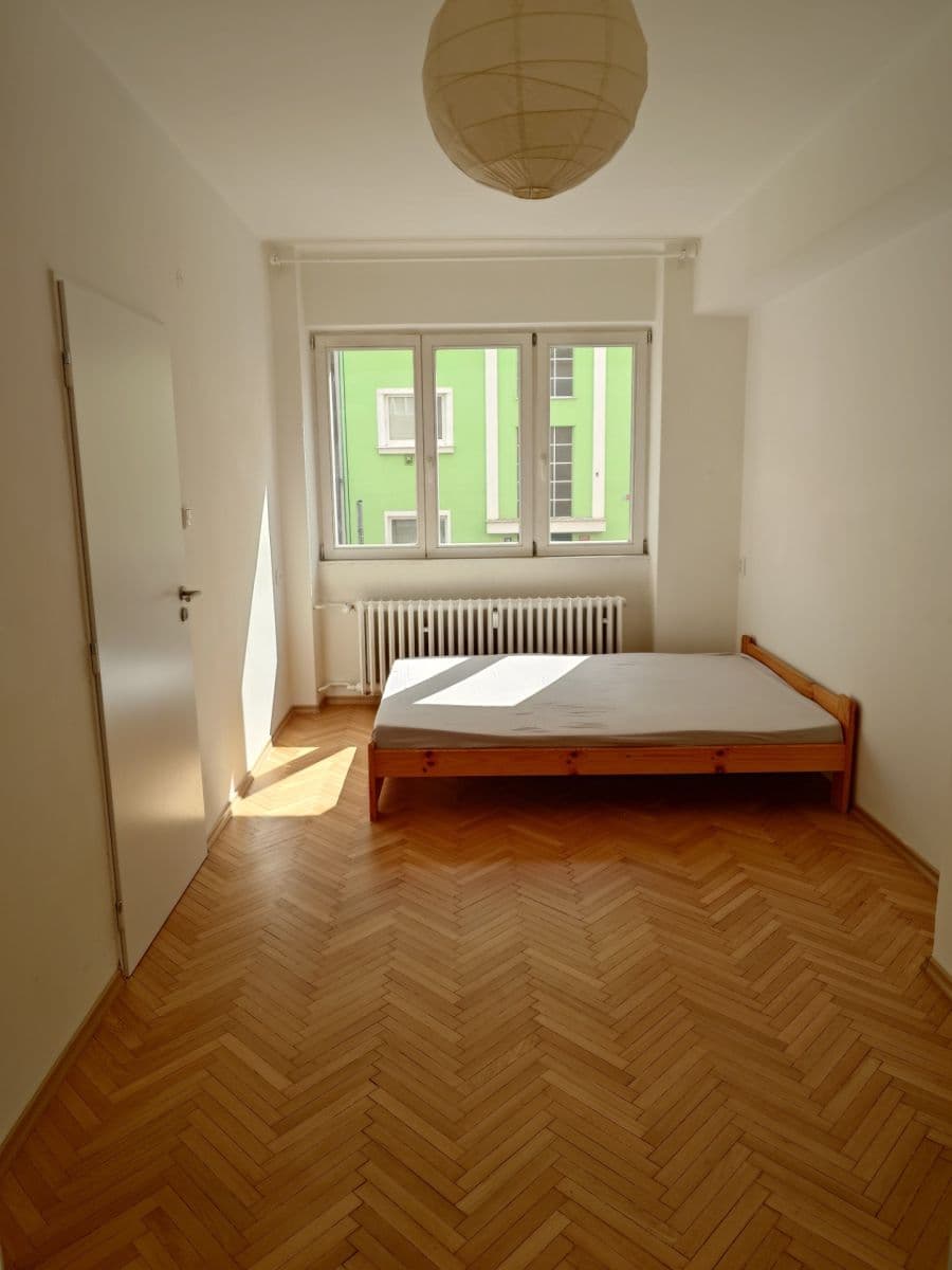 Pronájem bytu 2+1 52 m², Marie Cibulkové, Praha, Praha Pronájem bytu 2+1 52 m², Marie Cibulkové, Praha, Praha