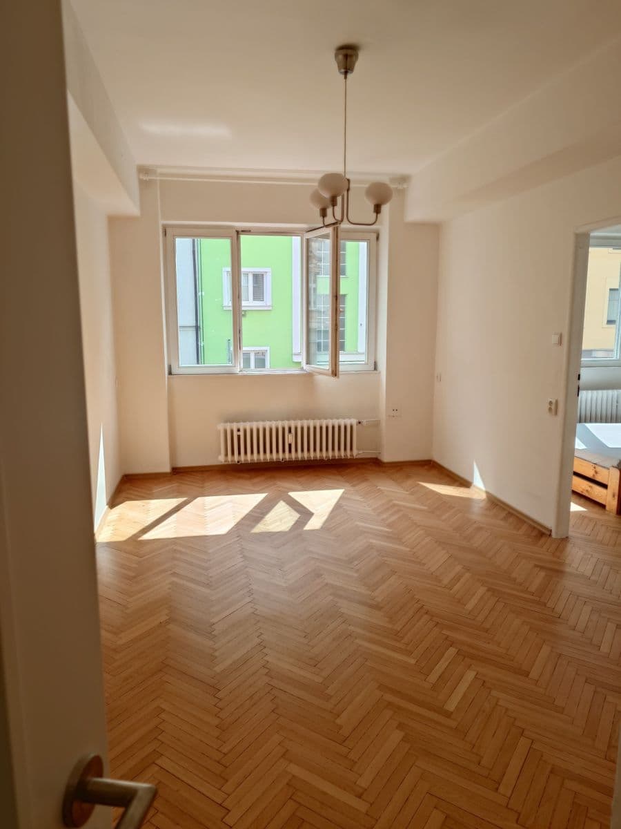Pronájem bytu 2+1 52 m², Marie Cibulkové, Praha, Praha Pronájem bytu 2+1 52 m², Marie Cibulkové, Praha, Praha
